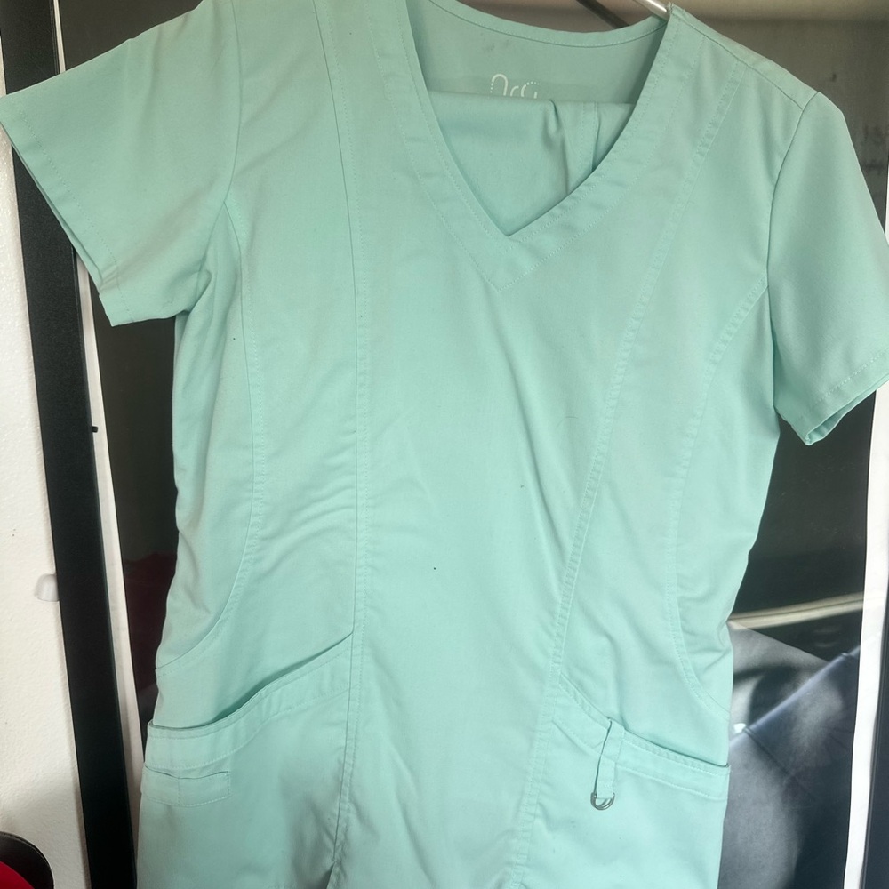 Mint Green V-Neck Scrub Top